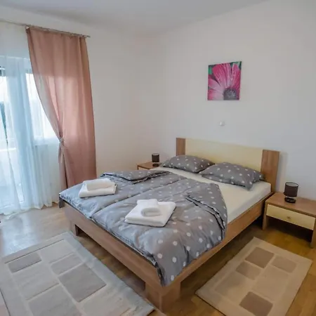 Apartman Vukadin Apartmán *