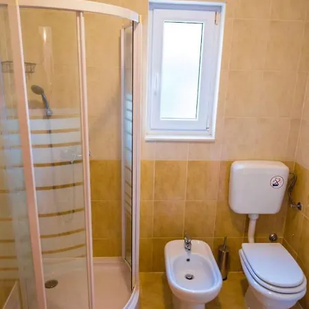 Apartman Vukadin Apartmán *